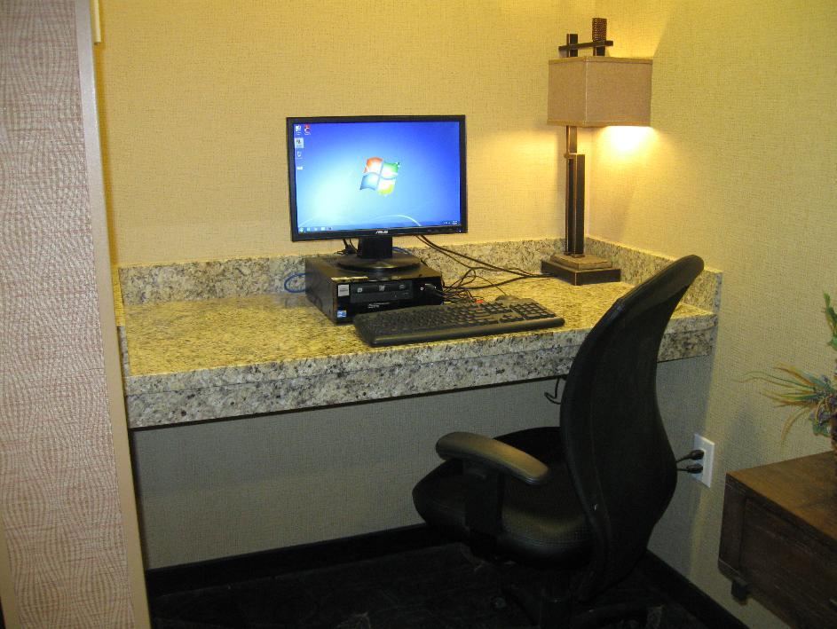 Little Missouri Inn & Suites Watford City 外观 照片