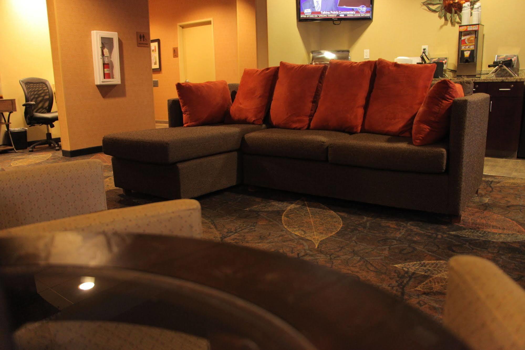 Little Missouri Inn & Suites Watford City 外观 照片