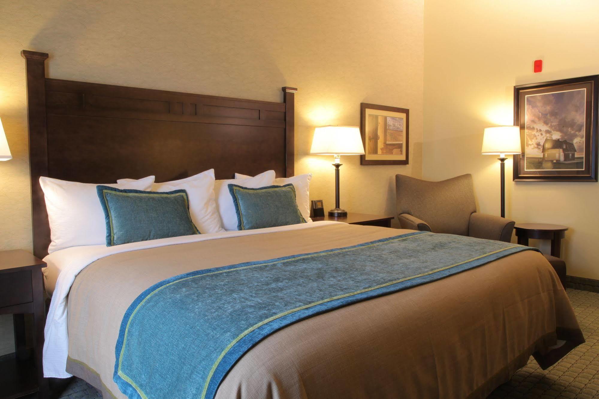 Little Missouri Inn & Suites Watford City 外观 照片