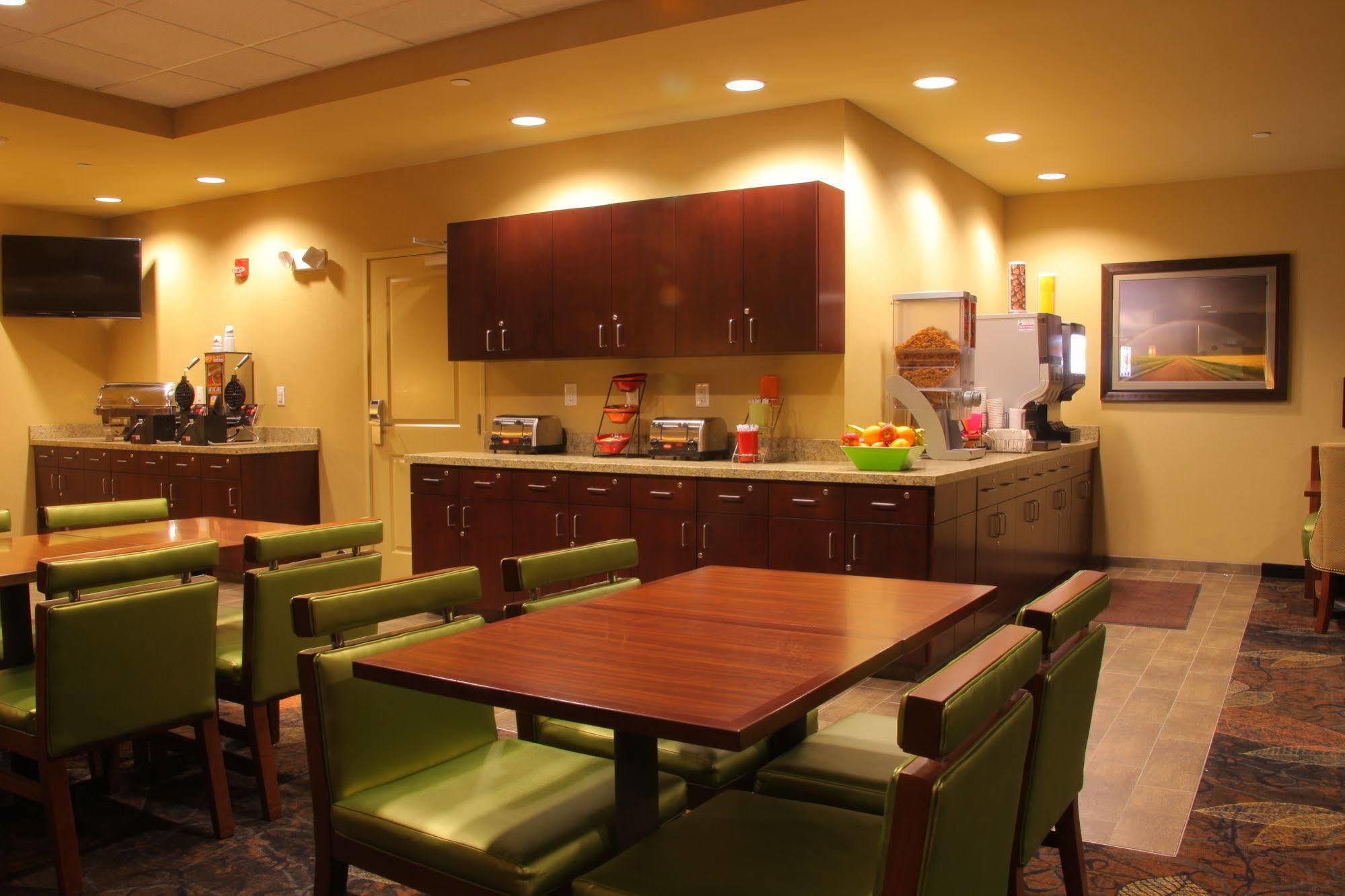 Little Missouri Inn & Suites Watford City 外观 照片